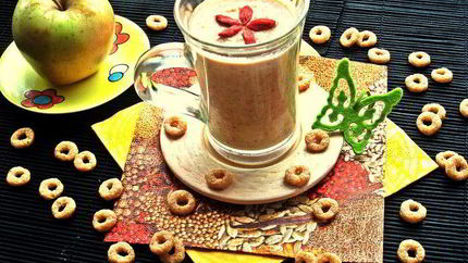 Смузи с курагой, фасолью и отрубями