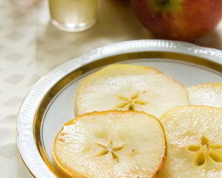 Яблоки в сиропе