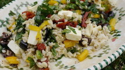 Греческий рисовый салат