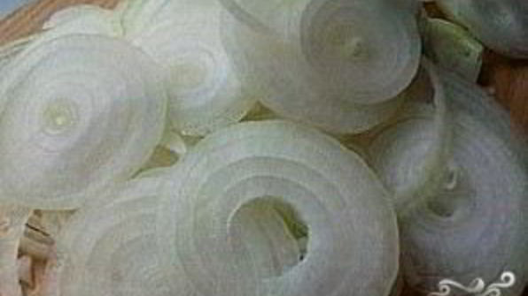 греческий салат с базиликом