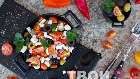 греческий салат с брынзой