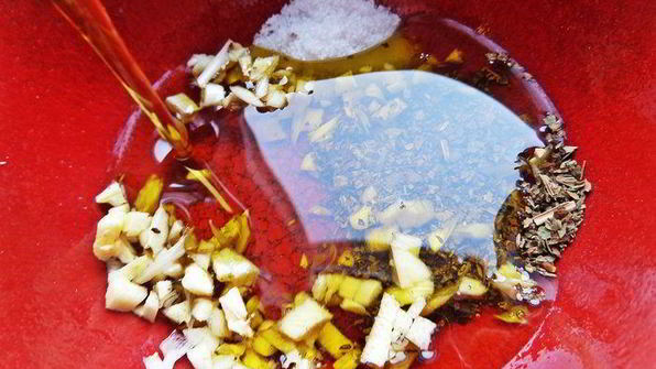 гречневый салат с овощами и салями