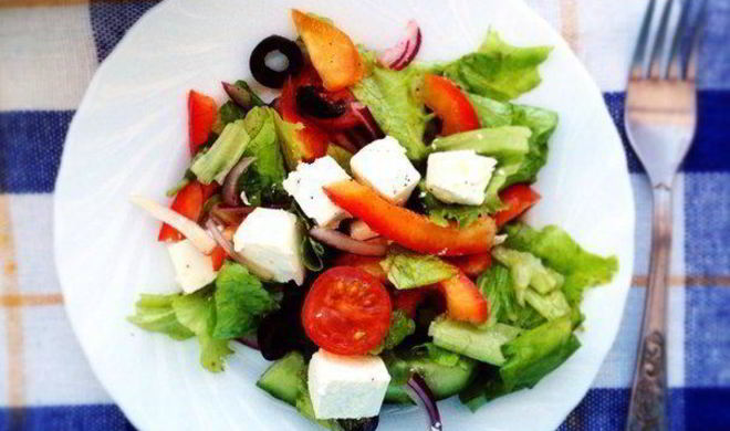 Салат греческий