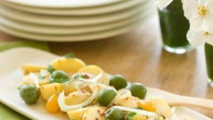 Картофельный салат по-гречески