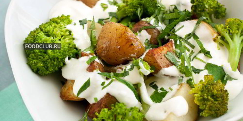 Рецепт картофельного салата с брокколи, мелиссой и тархуном