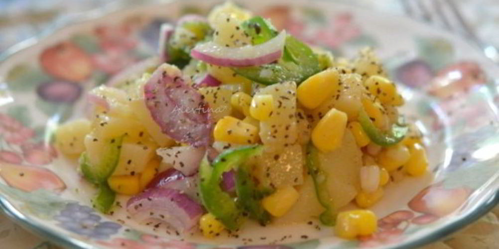 Рецепт картофельного салата с кукурузой и халапеньо