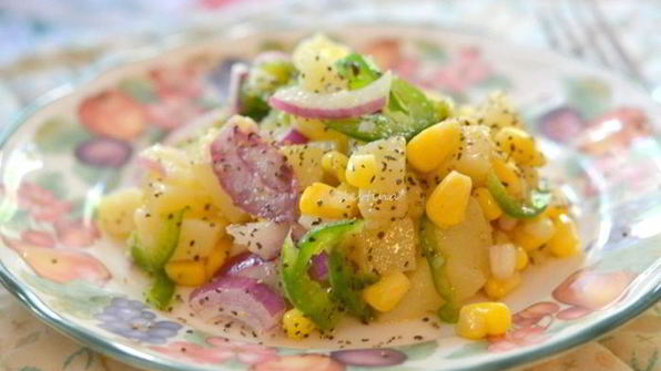 картофельный салат с кукурузой и халапеньо