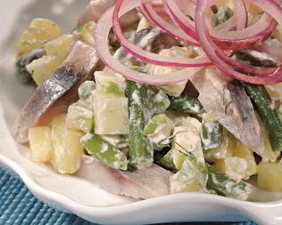 Картофельный салат с сельдью