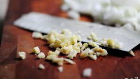 салат с картофелем фри