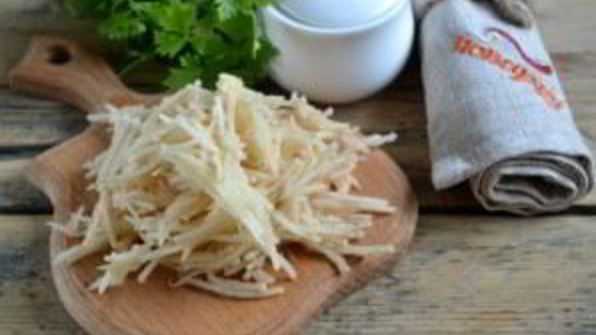 салат с картофельной стружкой