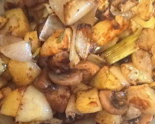 Теплый картофельный салат с фенхелем