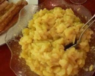 Теплый немецкий картофельный салат