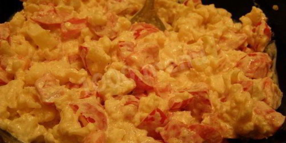 Рецепт легкого салата из цветной капусты и помидоров