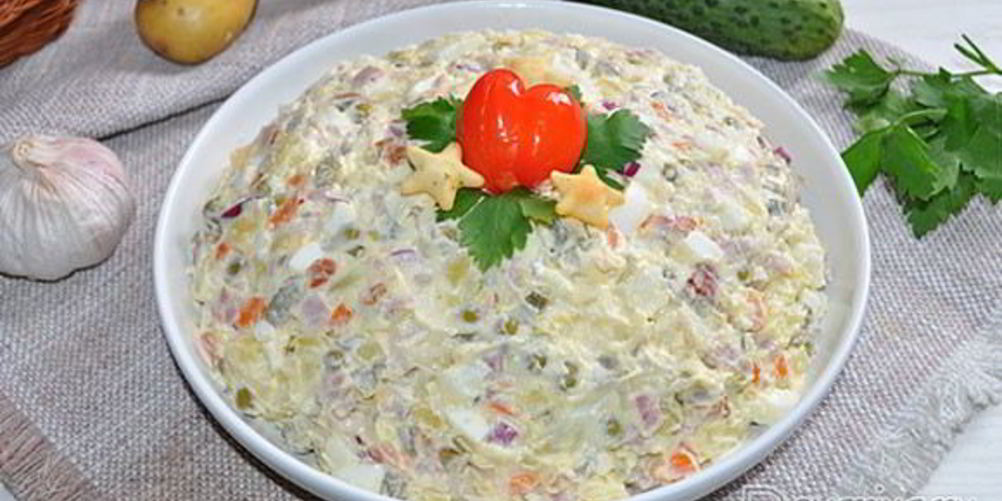 Рецепт оливье с копченым мясом