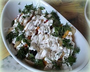 Салат new оливье с ананасом и болгарским перцем