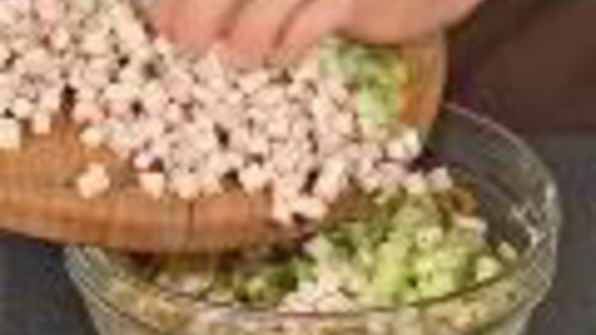 салат оливье c острым майонезом