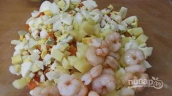 салат оливье с кальмарами