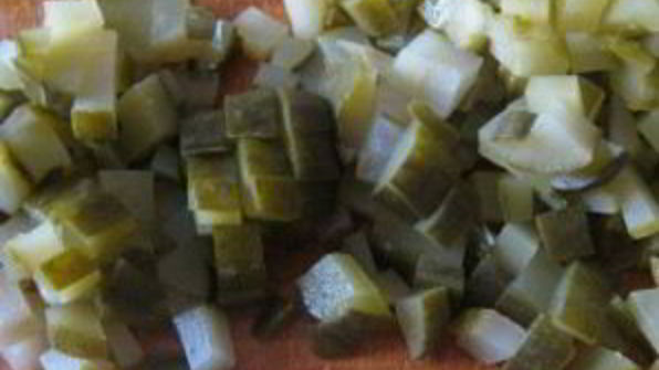 салат оливье с крабовыми палочками