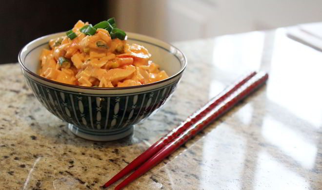 Простой салат из крабовых палочек