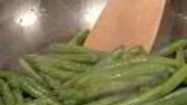 салат из морепродуктов с овощами