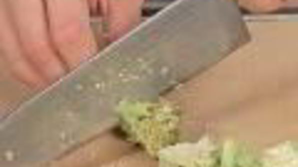 салат из морепродуктов с овощами