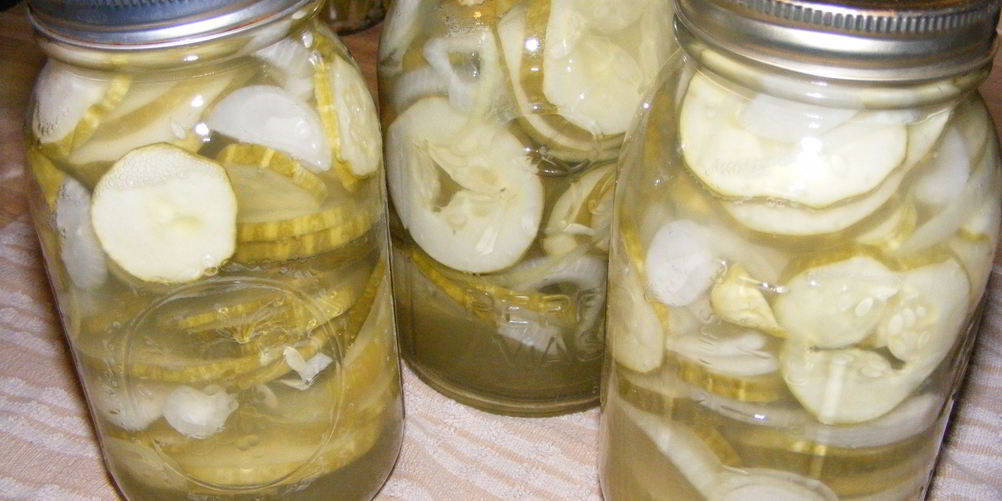 Рецепт салата из свежих огурцов на зиму