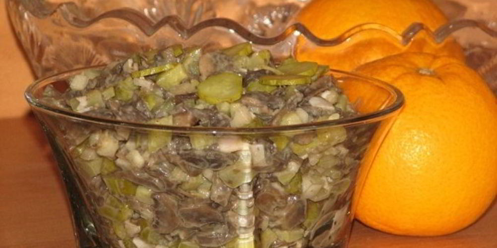 Рецепт салата из жареных шампиньонов