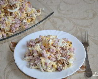 Салат к пиву с сухариками