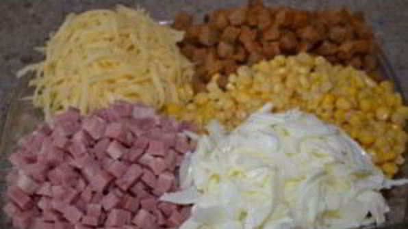 салат к пиву с сухариками