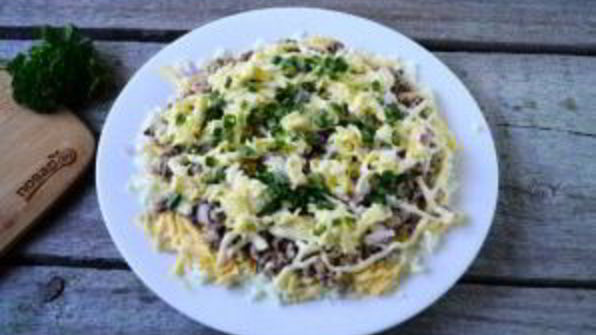 салат мимоза классический слоеный