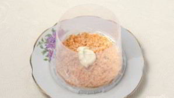 салат мимоза с рисом и сыром