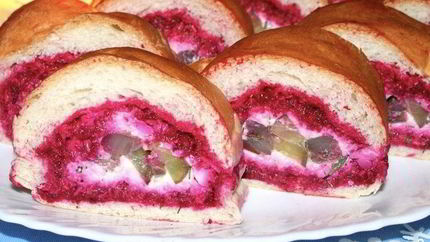 Селедка под шубой в батоне