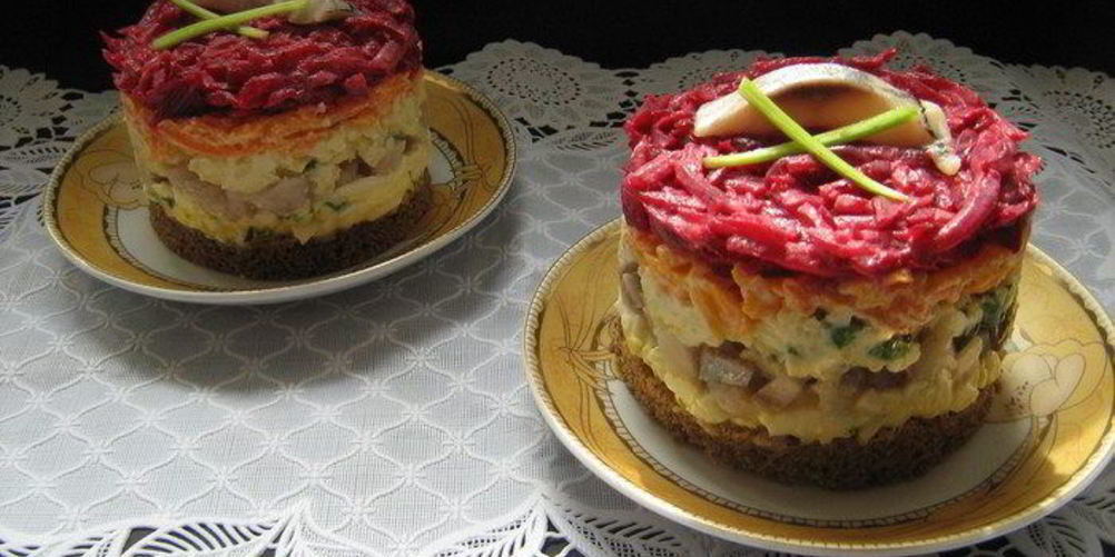 Рецепт селедочки под шубой на бородинском хлебушке