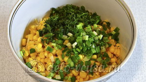 салат с капустой и арахисом