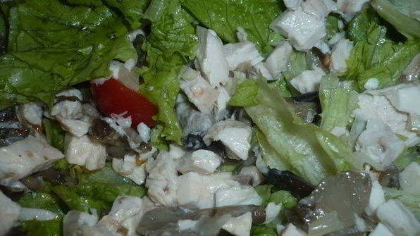 салат с опятами и курицей