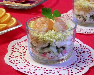 Салат с жареными креветками