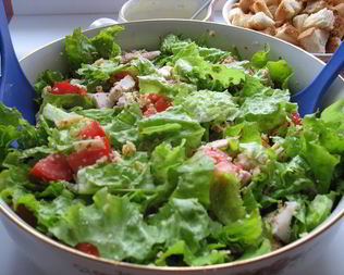 Салат Ореховый Цезарь