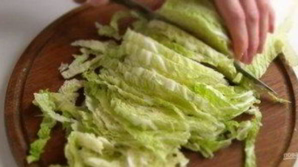 салат цезарь с курицей по-домашнему