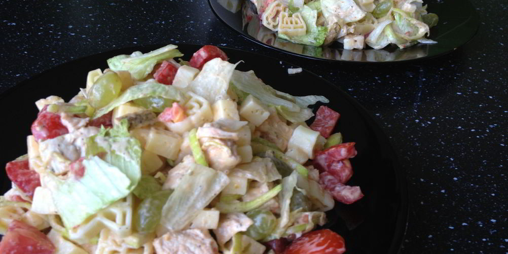 Рецепт салата цезарь с макаронами