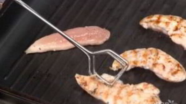 салат цезарь с помидорами