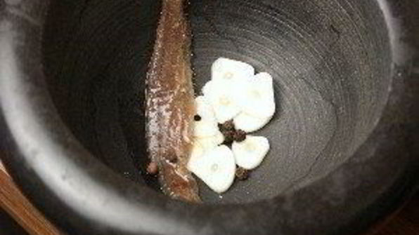 цезарь с курицей и сухариками