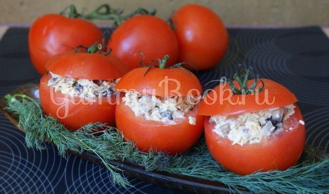 Салат в помидоре