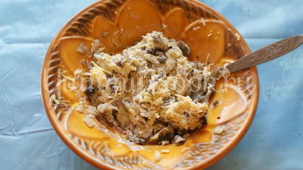 салат в помидоре