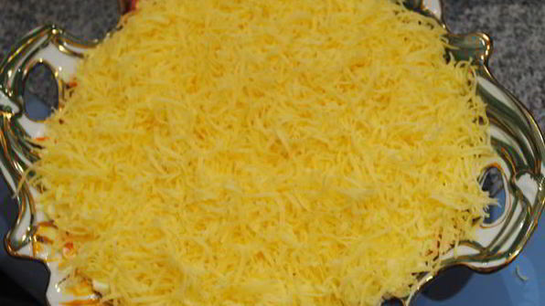 слоеный салат с шампиньонами и курицей