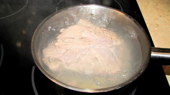 телятина, маринованная в соусе винегрет с репчатым луком