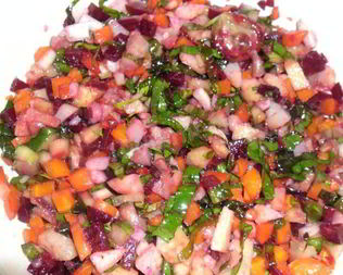 Винегрет без капусты с ботвой, яблоками, грибами