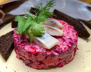 Винегрет с селедкой