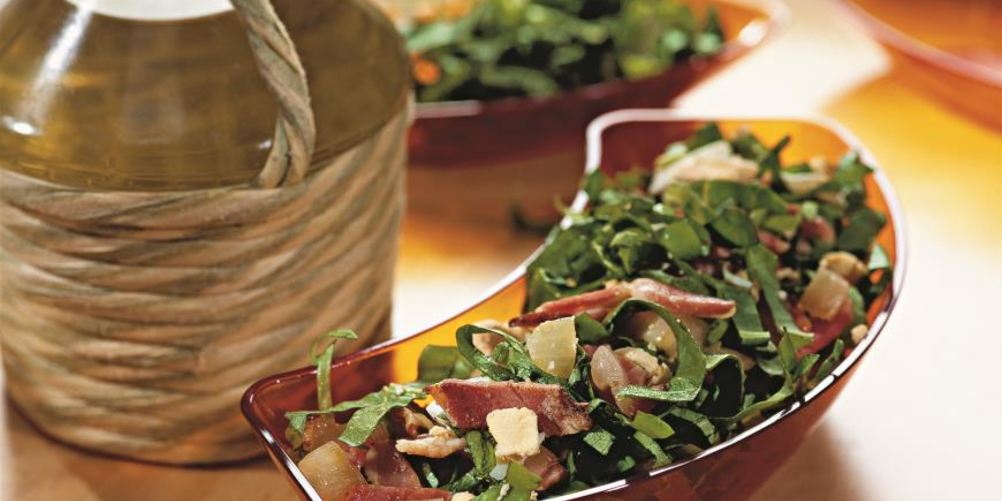 Рецепт зеленого салата с беконом