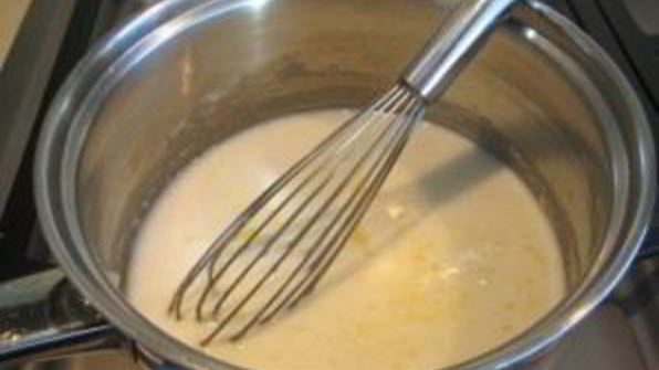 белый соус для пиццы