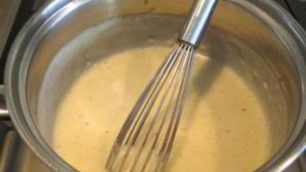 белый соус для пиццы